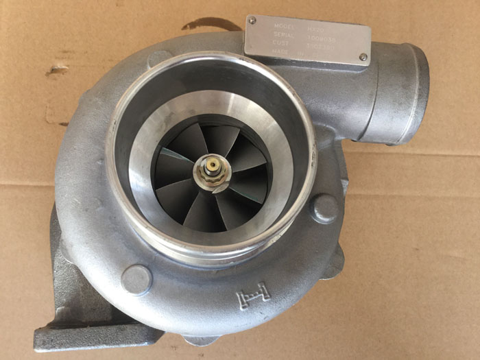Turbocharger 3802290 for Cummins 4BTA Diesel Engine